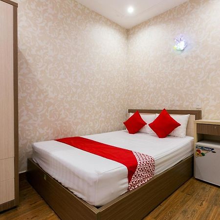 Oyo 491 Truong Sa Hotel Danang Exterior photo